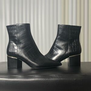 🖤 Thursday Boot Co. Croc-Embossed Ankle Boots – Black